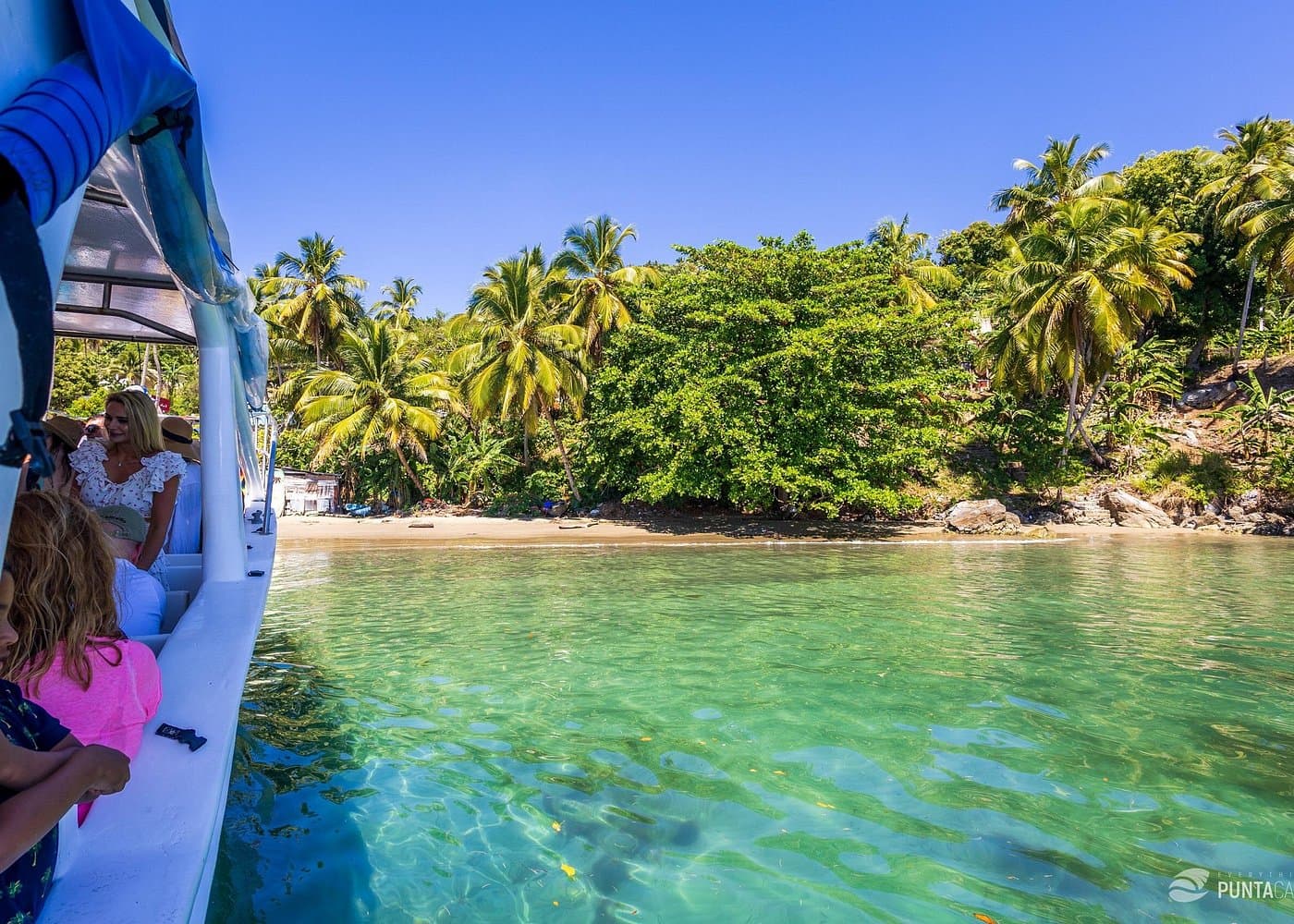Samana: Bacardi Island and El Limon Waterfall