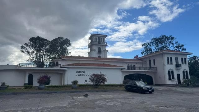 San José: Customizable Private Walking Tour