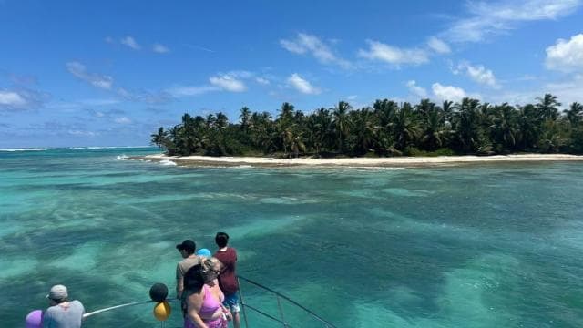 Punta Cana: Catamaran Adventure with Snorkeling and Drinks