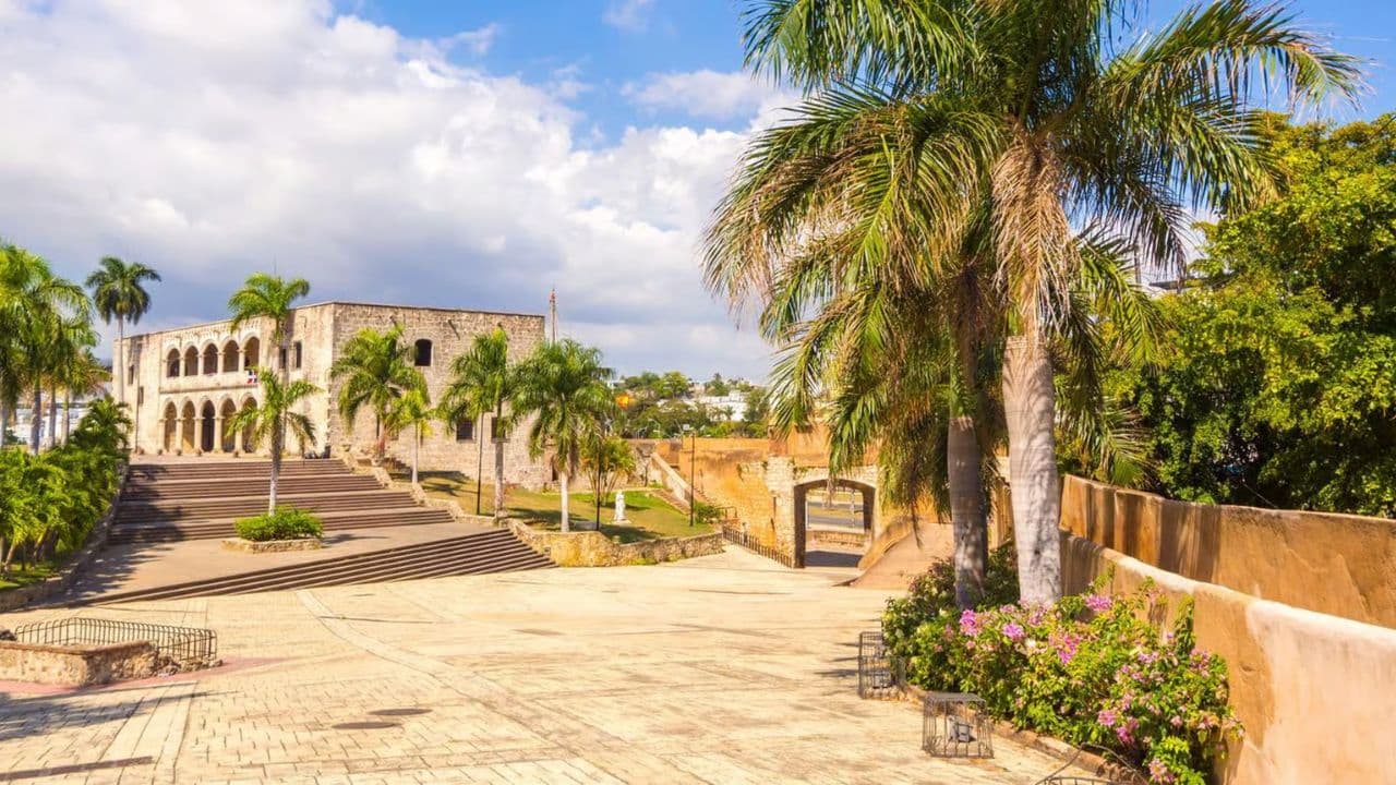 SANTO DOMINGO CITY TOURS FROM PUNTA CANA WITH ALL INCLUDED