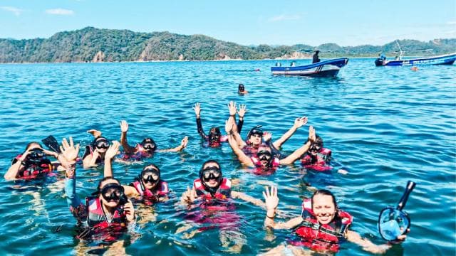 From Jaco: Tortuga Island Boat Tour with Snorkel and Lunch