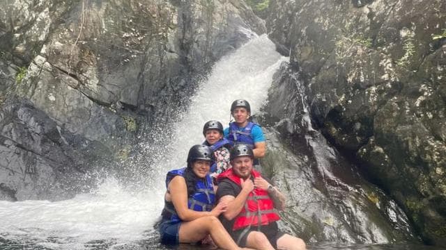 P-up/ San Juan: El Yunque Half-Day Tour with Transportation