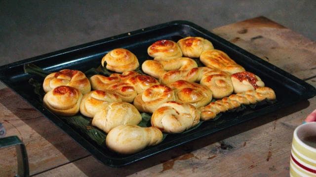 Costa Rican Bread Making in Monteverde