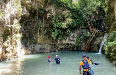 Puerto Plata/Amber Cove: Zipline and Waterfalls with Lunch