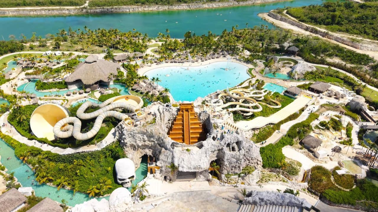 Punta Cana: Caribbean Lake Water Park Ticket with Transfers