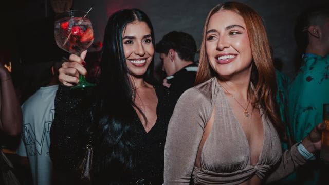 San José Exclusive Bar Pub Crawl with Drinks and Club Entrys