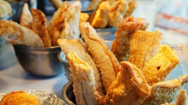 Piñones Local Steet Food & Beach Tour (From San Juan- Loiza)