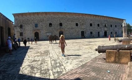 Santo Domingo Tour with caves from Punta Cana