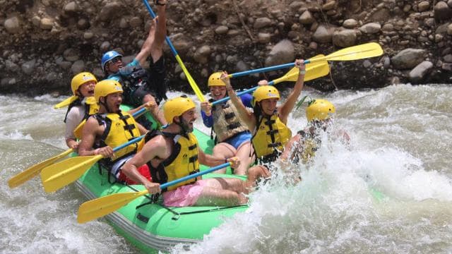 Rio Balsa: White Water Rafting Adventure