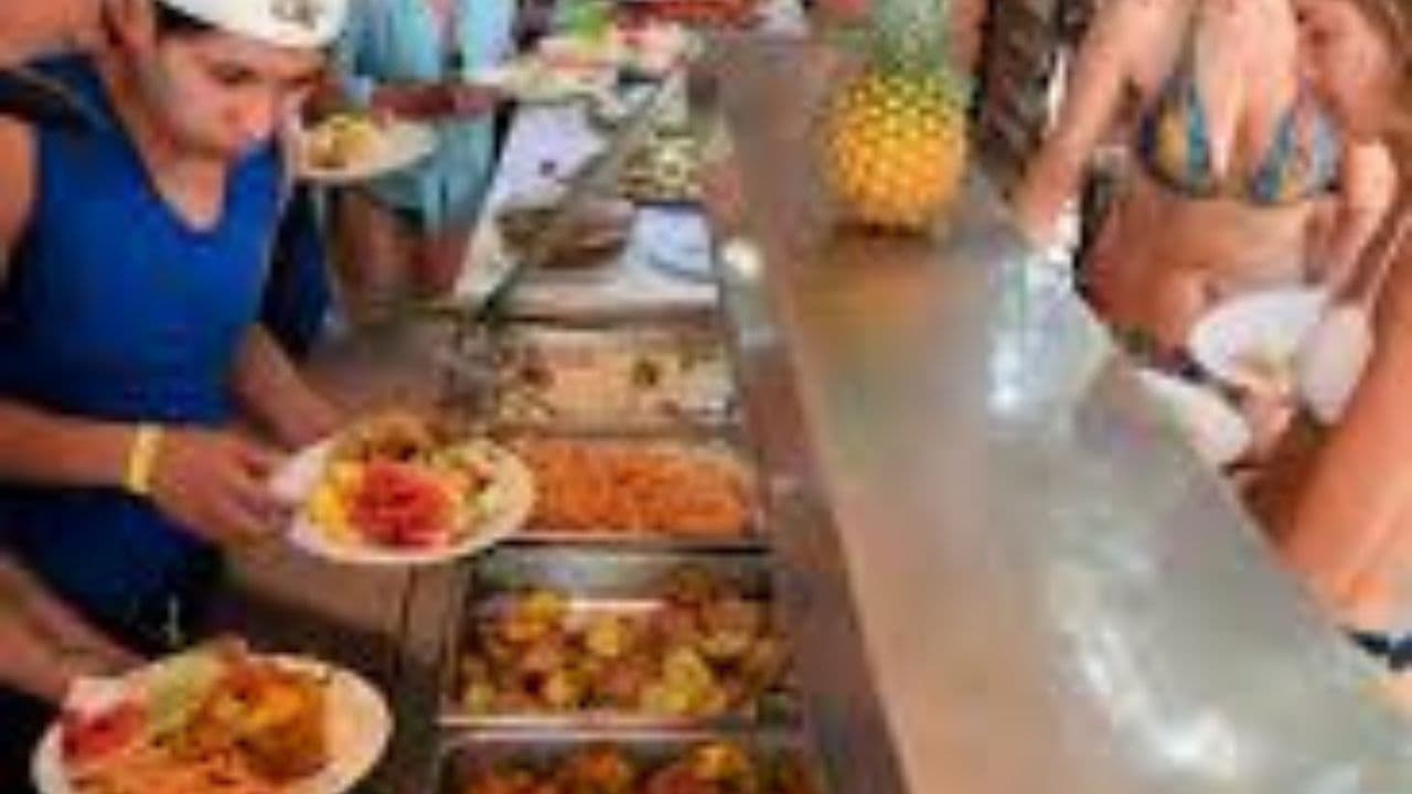 Bavaro: Saona Island VIP Speedboat Tour with Open Bar