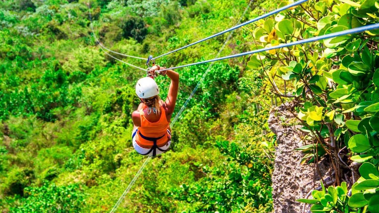 Las Terrenas : Adrenaline Zipline Adventure Tour in Samana