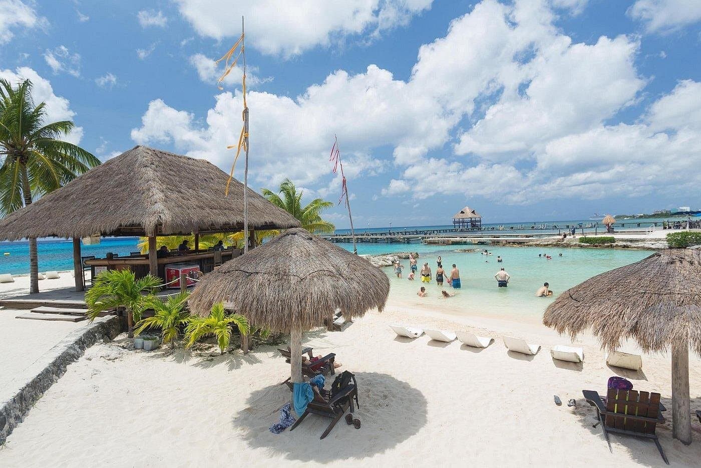 Deluxe Day Pass at Chankanab Park Cozumel with Snorkeling