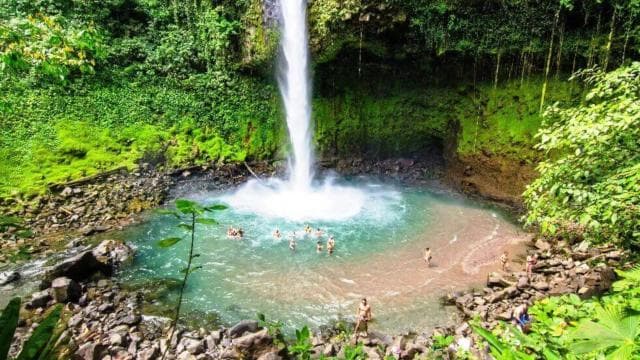 Jaco: Arenal Volcano, Fortuna Waterfall, & Hot Springs Tour