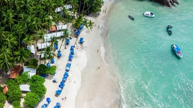 From Jaco: Tortuga Island Day Trip with Activities