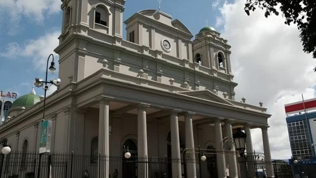 San Jose : Must-See Sites Walking Tour With A Guide