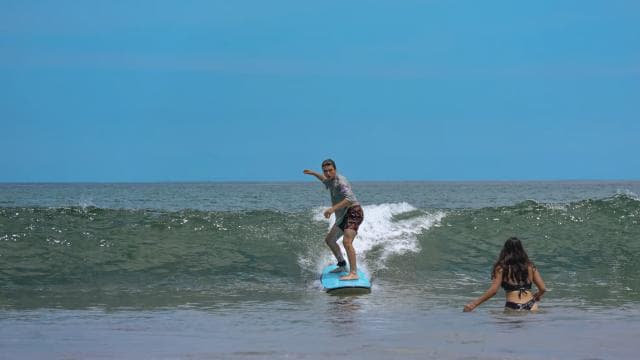 Tamarindo Surf & Tours : Surf Lesson For All Levels