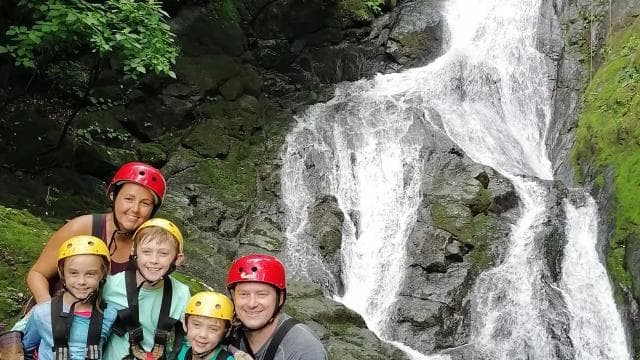 Puntarenas: Zip Line Canopy Tour Over 11 Waterfalls