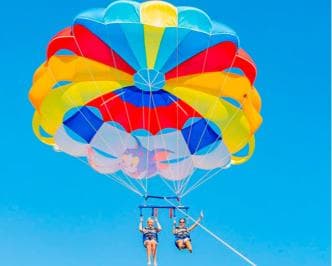 Punta Cana: Boogie Boarding and Parasailing Adventure