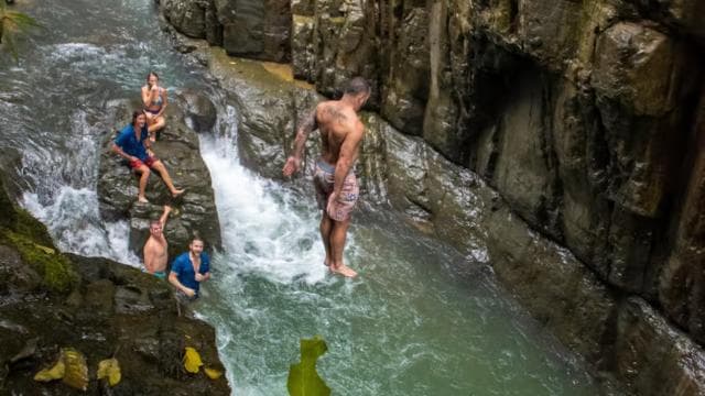 Manuel Antonio: Eco Chontales Waterfall Hike with Lunch