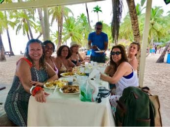 Juan Dolio: Saona Island Full-Day Tour with Lunch & Drinks