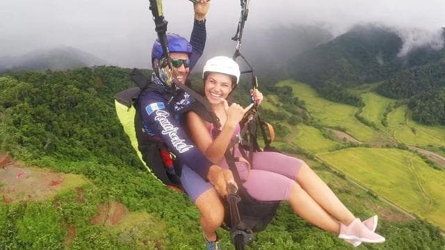 Jaco: 1500ft Tandem Paragliding Flight with Beach Views