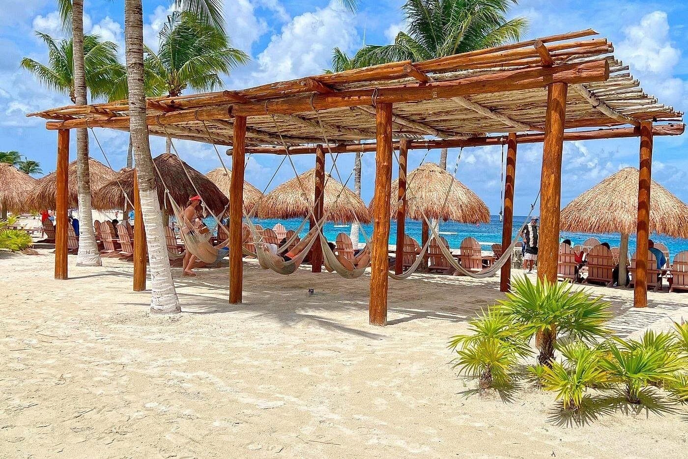 Deluxe Day Pass at Chankanab Park Cozumel with Snorkeling