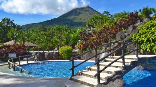 Los Lagos Hot Springs Admission Ticket