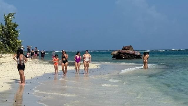 Icacos Island: Swim, Snorkel & Relax - Inclusive Boat Trip