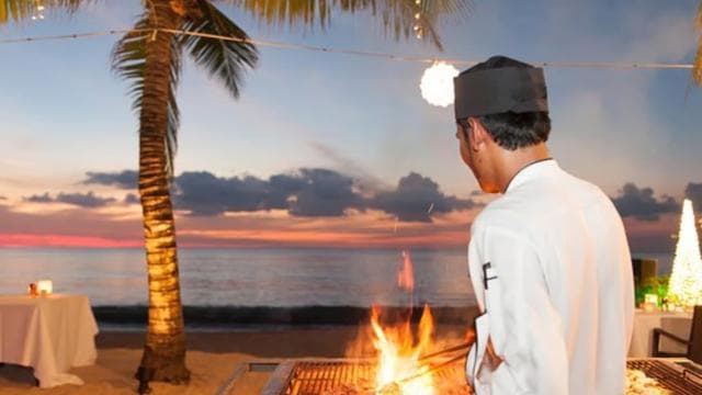 From Jaco: Bioluminiscence Boat Tour with BBQ & Drinks