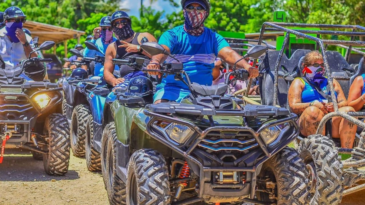 Asombrosa actividad en buggy por la playa de macao y cueva	