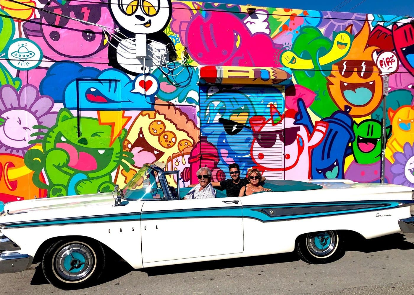 Classic Car Tour of Miami Beach, Wynwood and Little Havana