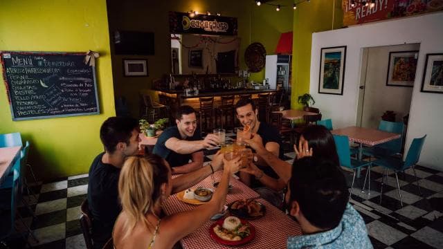 San Juan: Old San Juan Walking Sunset Food and Culture Tour