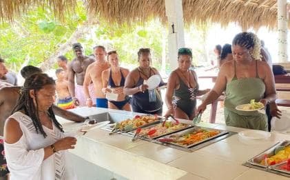 Punta Cana: Catalina Island Trip with Snorkeling