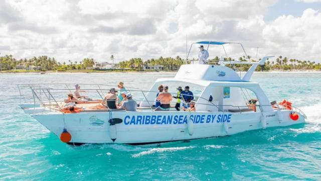 Punta Cana: Iguana Sanctuary, Sailing & BBQ Tour