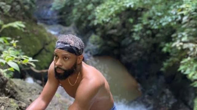 Jaco: 10 Hidden Waterfalls Hike with Local Food Experience