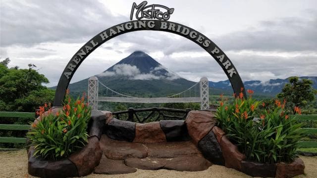 Combo Arenal: Waterfalls, Hanging Bridges, Thermal Spa