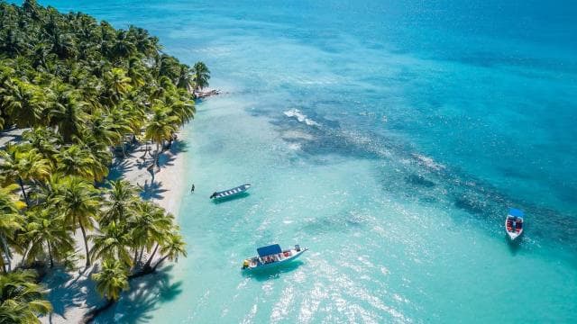 Saona Exclusive Catamaran – Small Group Experience