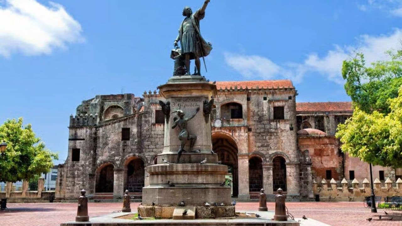 Historical Walk, Discover the Colonial Zone
