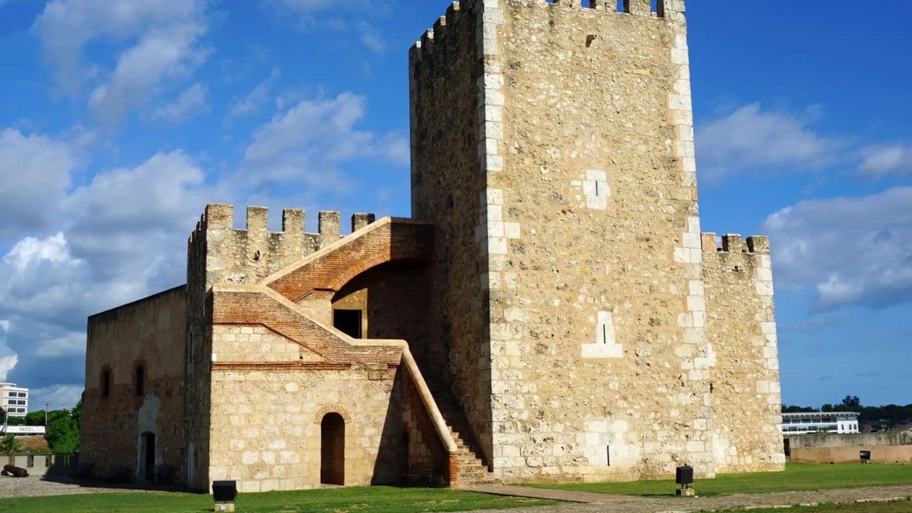 Historical Walk, Discover the Colonial Zone
