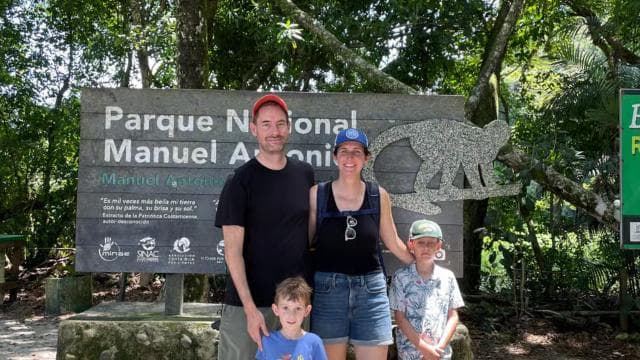 Manuel Antonio National Park: Animal watching hike