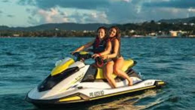 Catano: 1-Hour Jet Ski Rental for Drivers 21+
