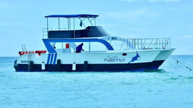 Punta Cana: Catalina Island Day Trip with Snorkeling