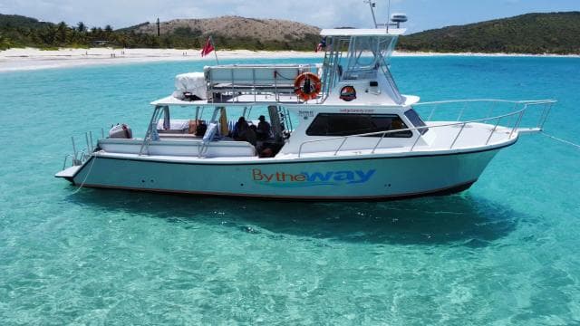 Fajardo: Culebra Boat Trip with Snorkeling, Lunch and Drinks