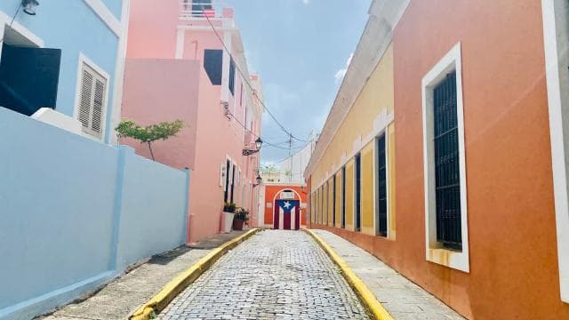 Old San Juan: Photo Hotspots Walking Tour