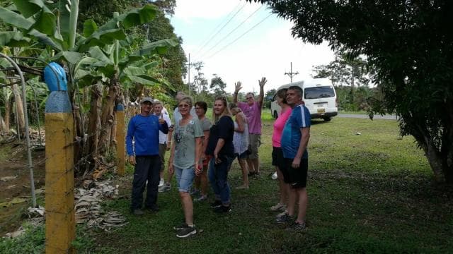 Puerto Limon: Half-Day Tortuguero Canals & Playa Bonita Tour
