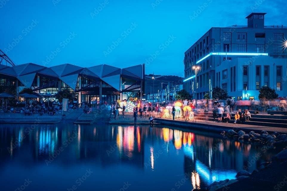 Guided Small Group Walking Tour in Wellington