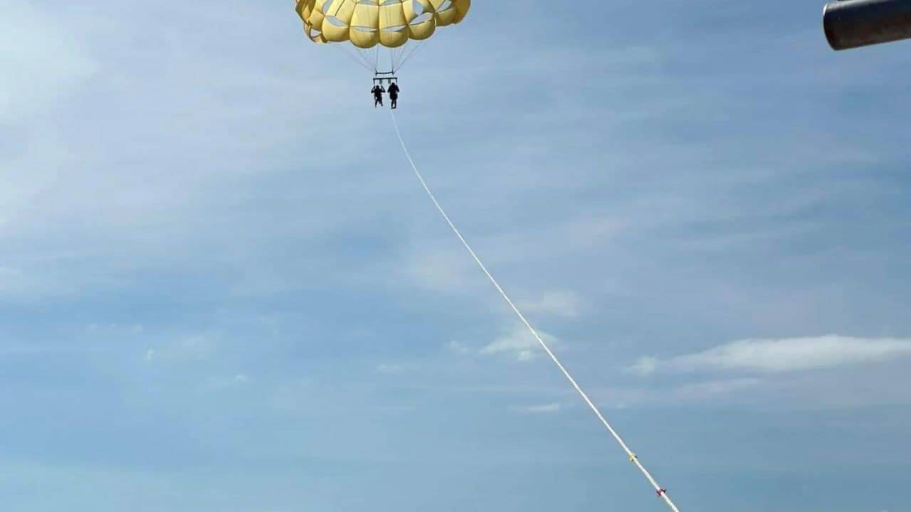 Punta Cana: 3-Hour Parasailing Tour