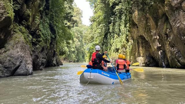 Pacuare River Rafting