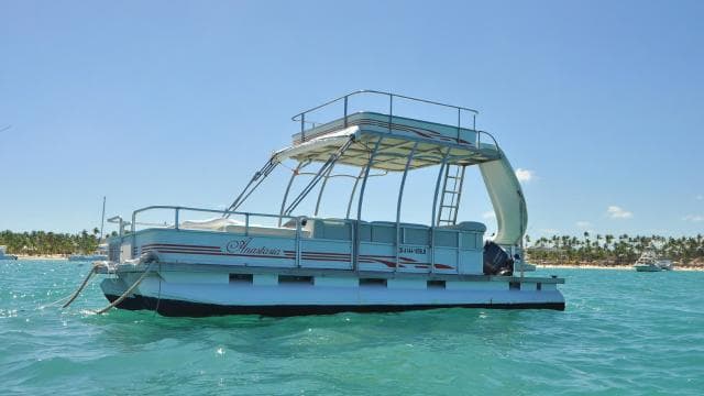Party Boat - Booze Cruise Punta Cana