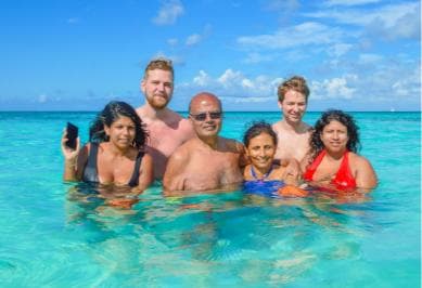 Punta Cana: Saona Island All Included Open Bar Catamaran